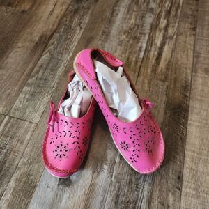 Venus Celia Pink Leather Floral Laser Cut Moccasin Loafers Pebble Sole Driving